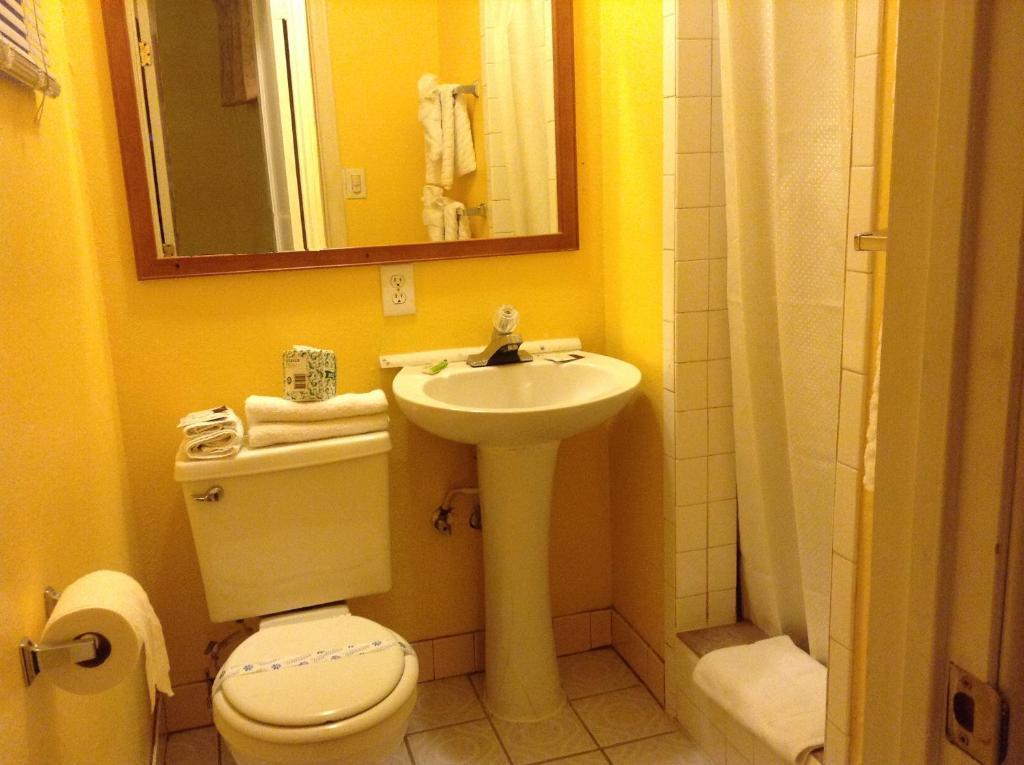 Oceanside Inn & Suites Extérieur photo